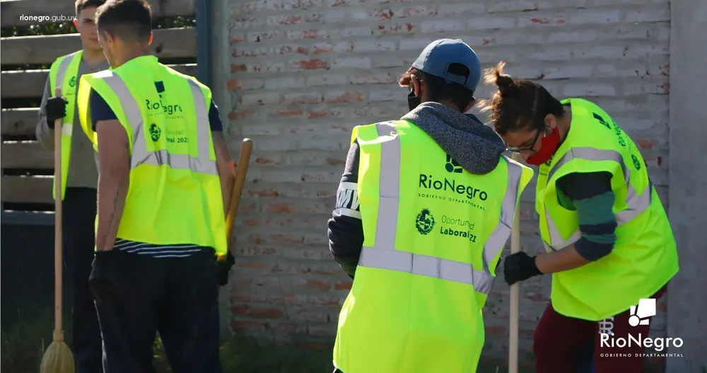 FB-oportunidad-laboral-01