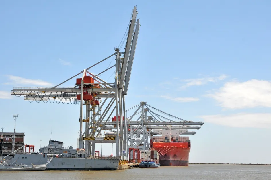 Puerto de Montevideo_0