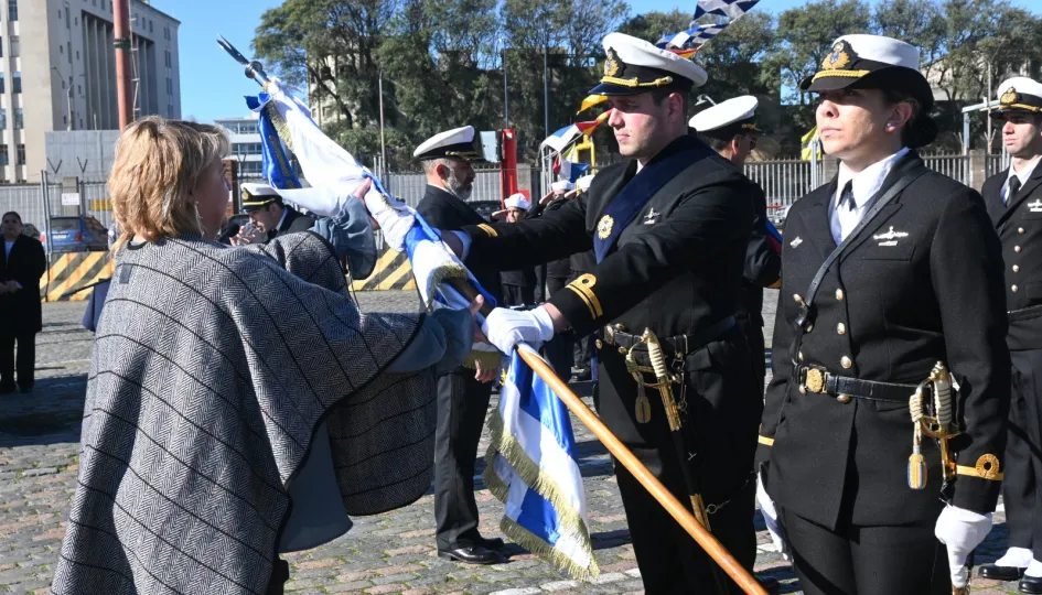 207 aniversario Fuerzas de Mar-7