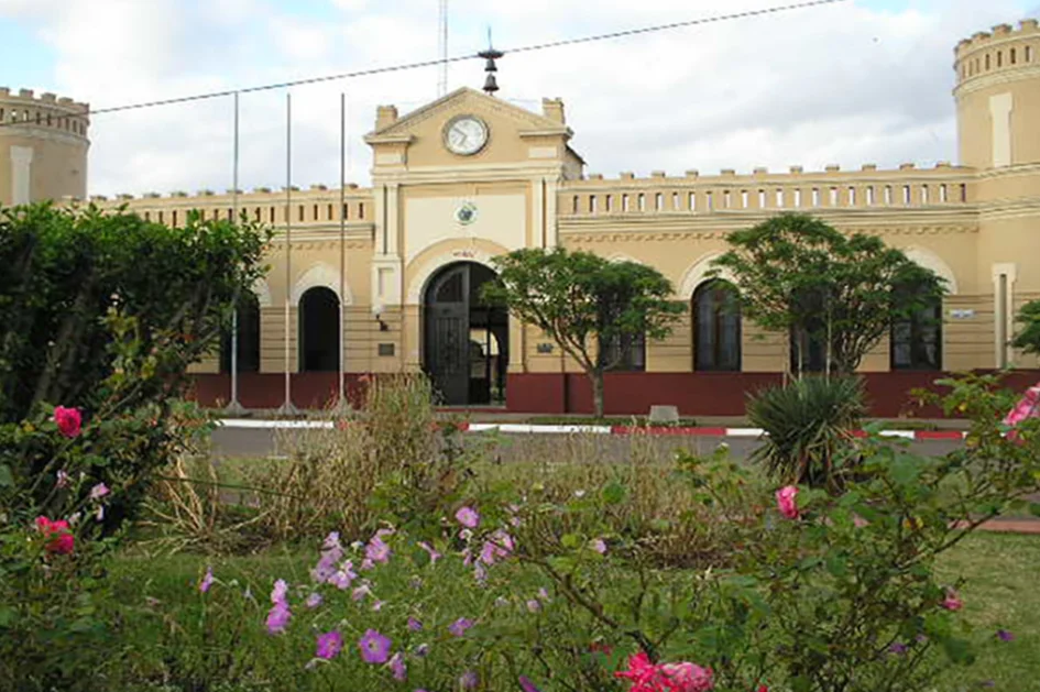 Edificio Jefatura de Policía de Artigas_3