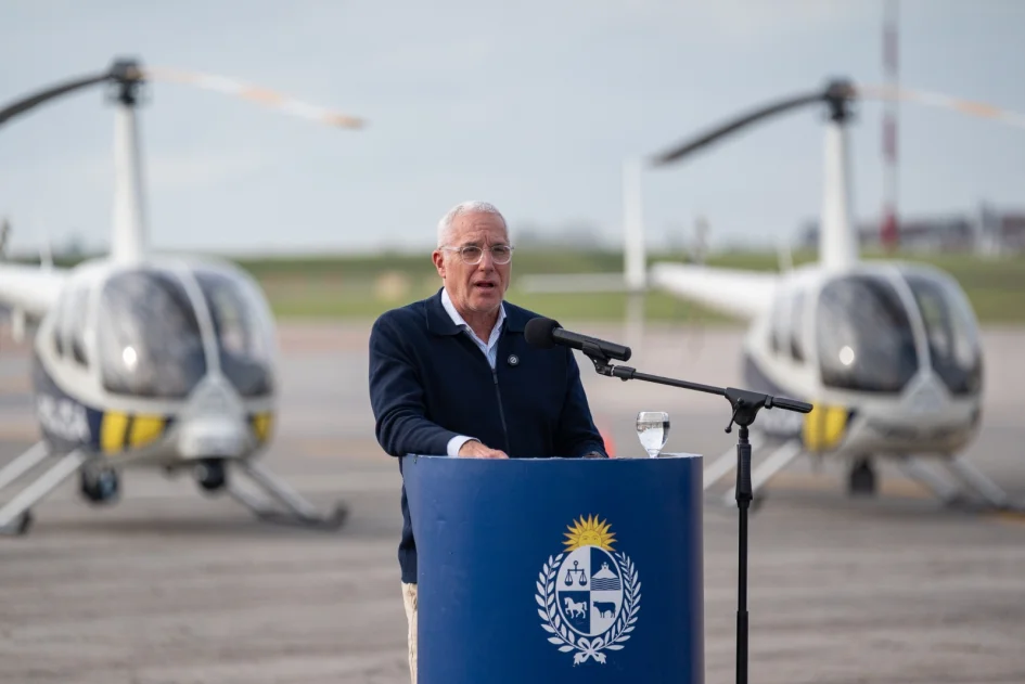 aviacion_policial_carlos_negro