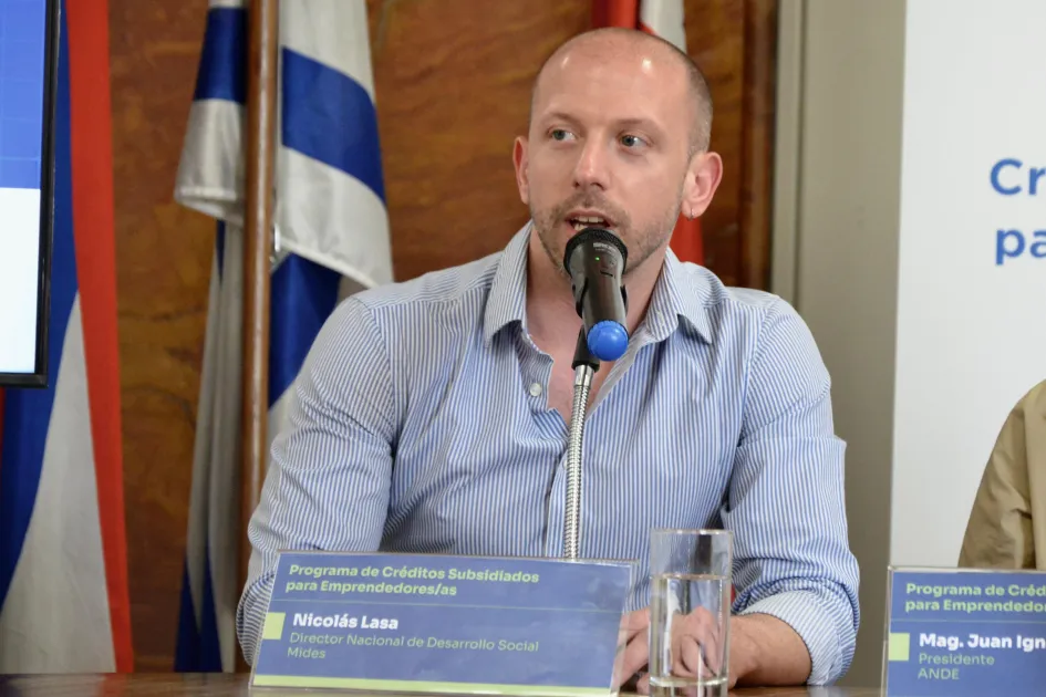 1456c758-0b64-43ff-be03-3d56fe35ef0b