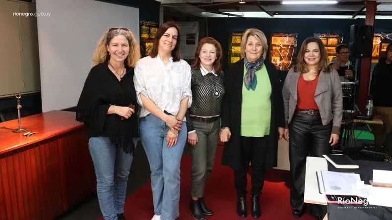 comision-interdepartamental-de-genero-congreso-de-intendentes-9jpg