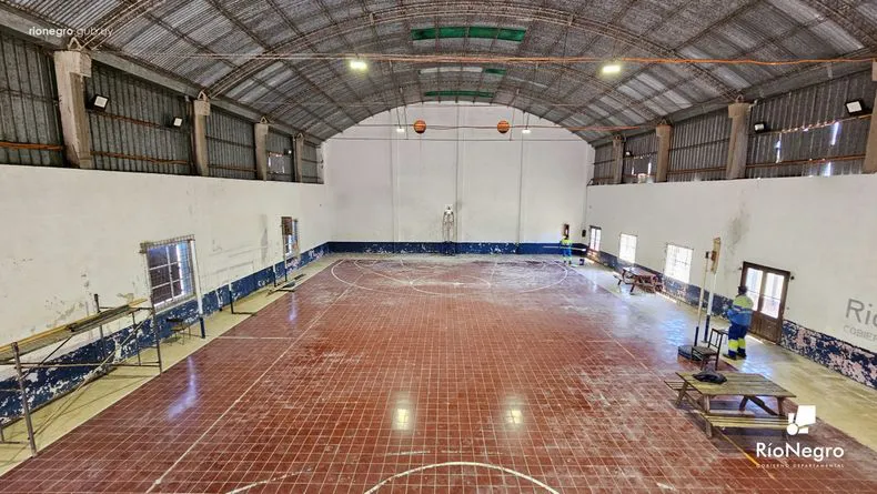 centro-democratico-obra-gimnasio-7-scaledjpg