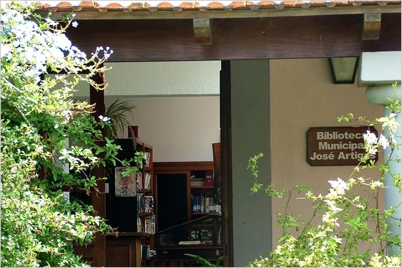 bibliotecajpg