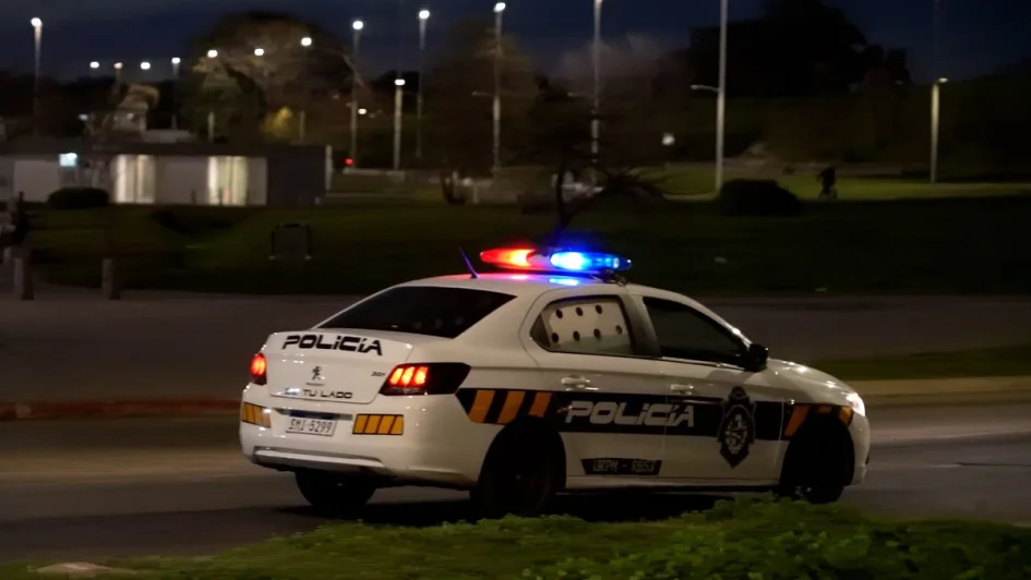 movil policial_9