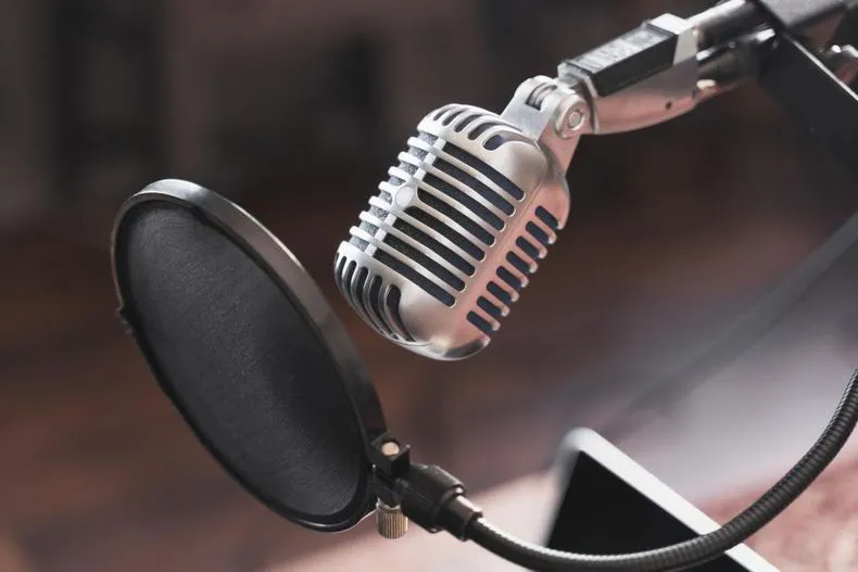 microphone-interviewjpg
