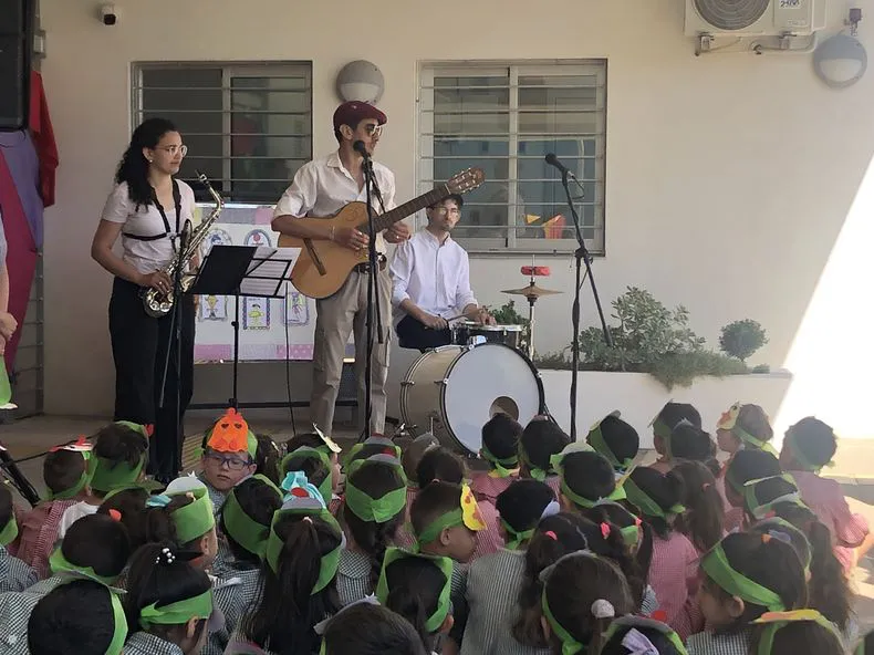 imagen_2024-11-0122_45_58jpg