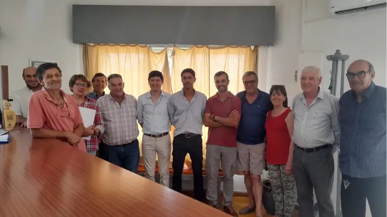 comodato-apicultores-la-palomajpg-d9cbc99cwebp