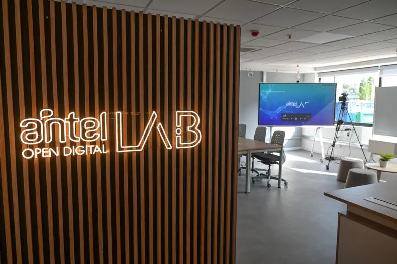 antel-open-digital-lab-octubre-2024-1jpg