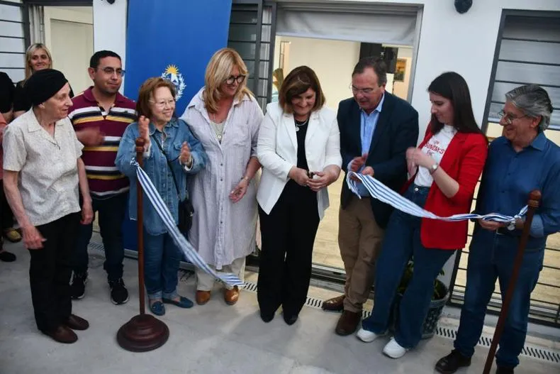 whatsapp-image-2024-10-19-at-020132jpeg