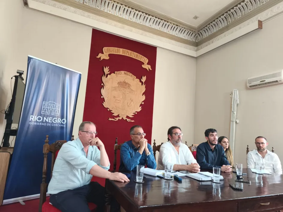 WhatsApp Image 2025-10-14 at 19.12.45