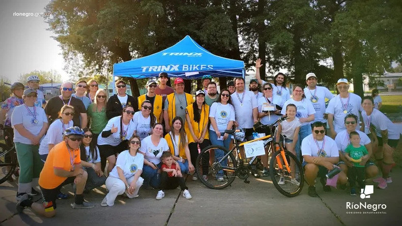 3-bici-travesia-del-club-de-leones-young-la-estacion-01jpg