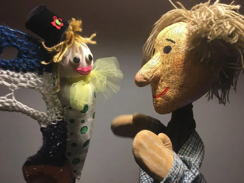 el-leon-y-la-mariposa-1jpg