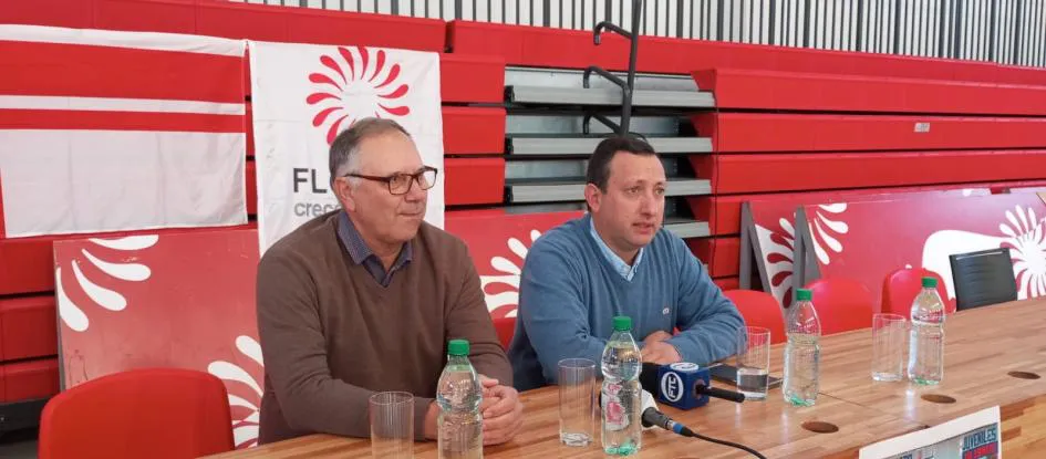 6e99a82a-4f1f-46c6-8696-6078172d4839