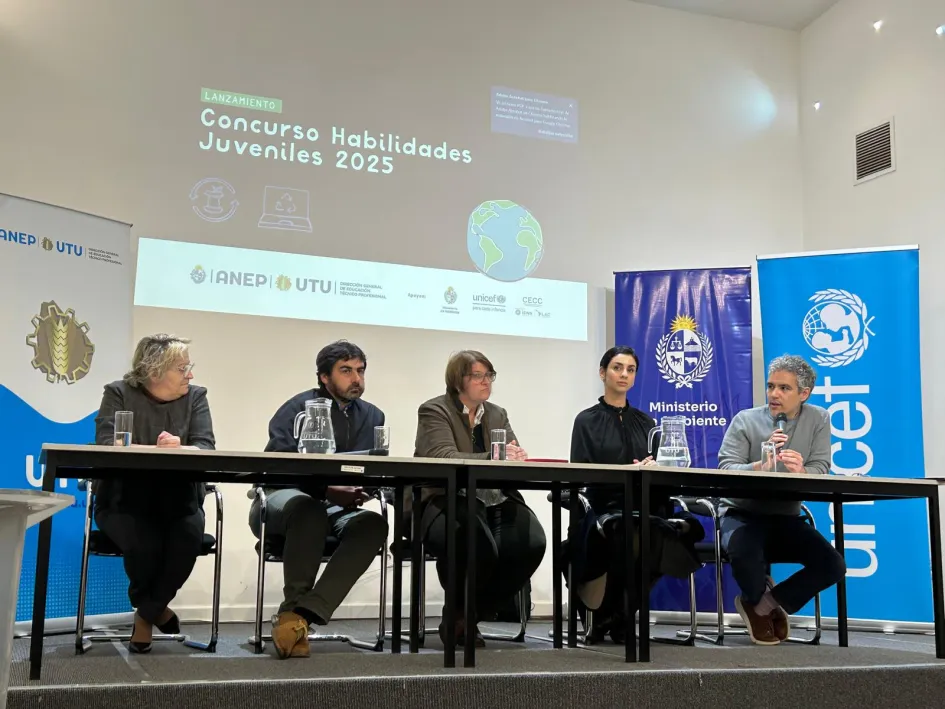Lanzamiento UTU (1)